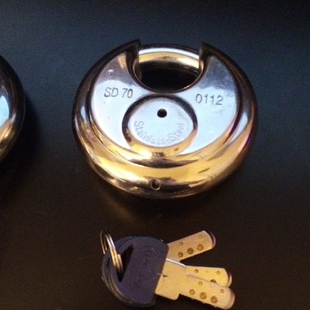 System-D Disc Locks with Keys‎ - Picture 5 of 6